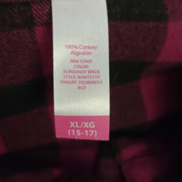 No Boundaries Ladie's Flannel Blouse - Picture 5 of 5